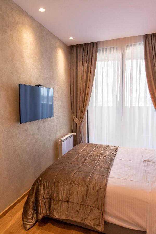 Dali Apartments Pupin Palace Нови-Сад Экстерьер фото
